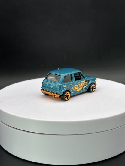 HOT WHEELS - CUSTOM 70 HONDA N600 (2024) - 56th ANNIVERSARY 5/6 - LOOSE