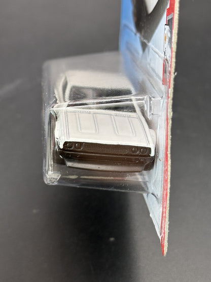 HOT WHEELS - NISSAN SKYLINE 2000 GTR (2019) - HW RESCUE 4/10