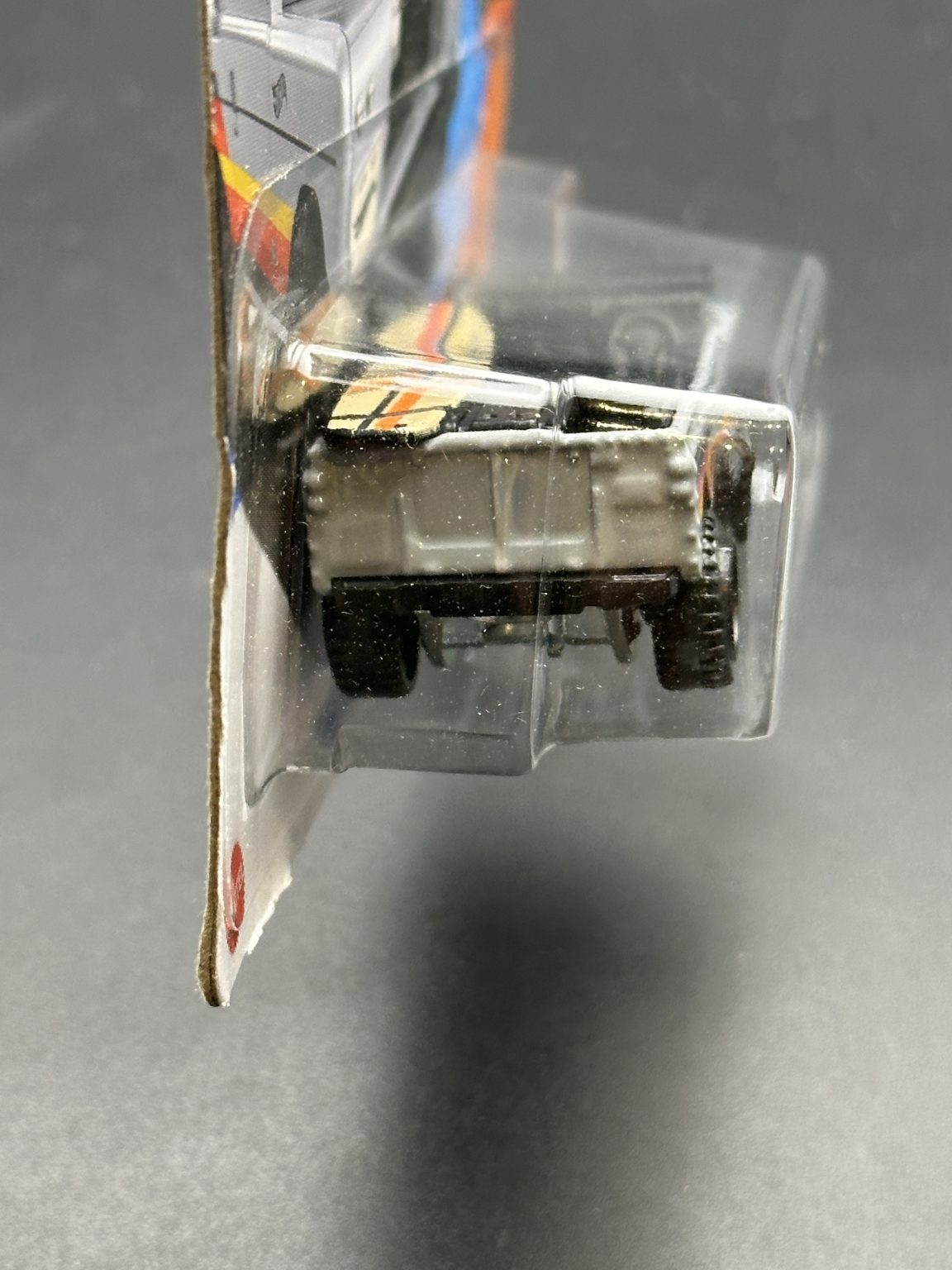 HOT WHEELS - LAND ROVER SERIES II (2024) - HW HOT TRUCKS 5/10