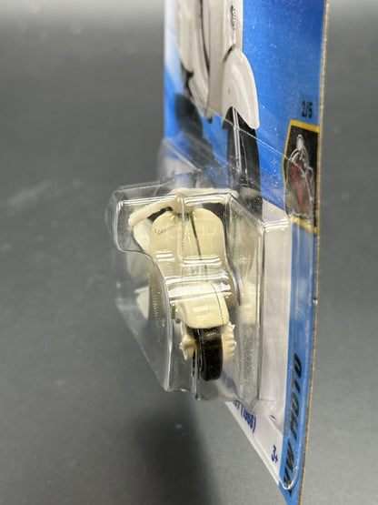 HOT WHEELS - VESPA 90 SS SUPER SPRINT 1966 (2025) - HW MOTO 2/5