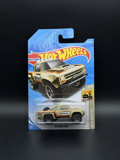 HOT WHEELS - 87 DODGE D100 (2025) - HW BAJA BLAZERS 1/10