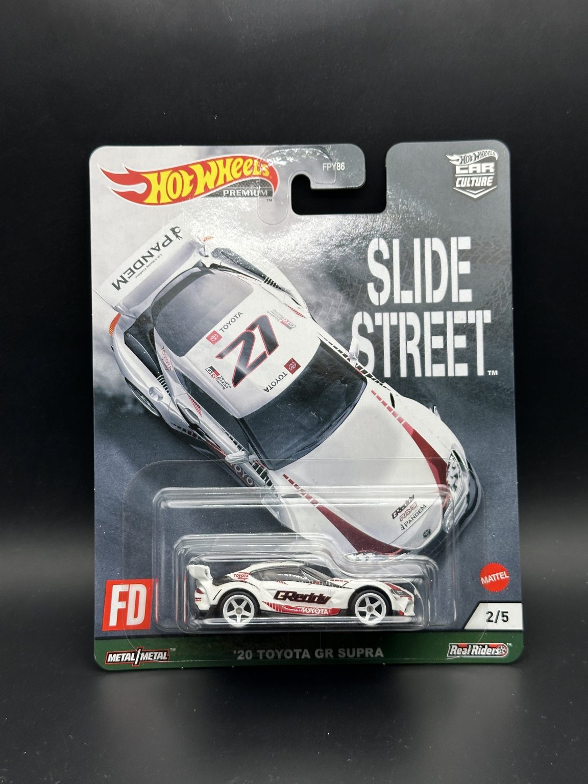 HOT WHEELS - 20 TOYOTA GR SUPRA (2021) - SLIDE STREET 2/5