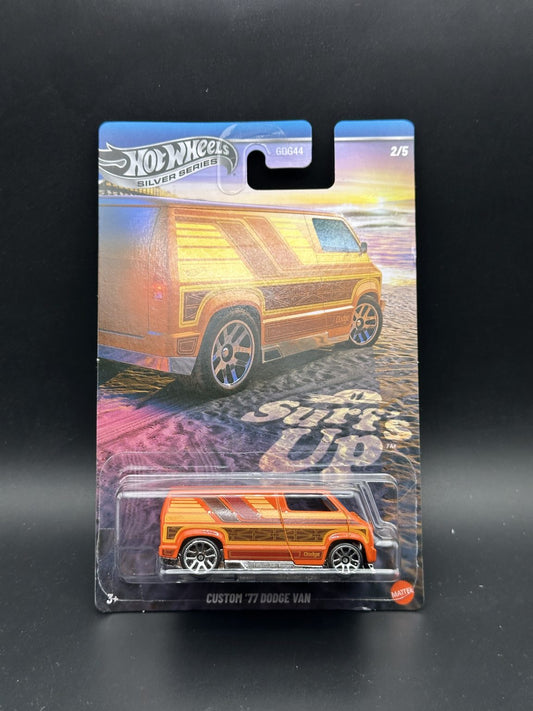 HOT WHEELS - CUSTOM 77 DODGE VAN (2025) - HW SILVER SERIES SURFS UP 2/5