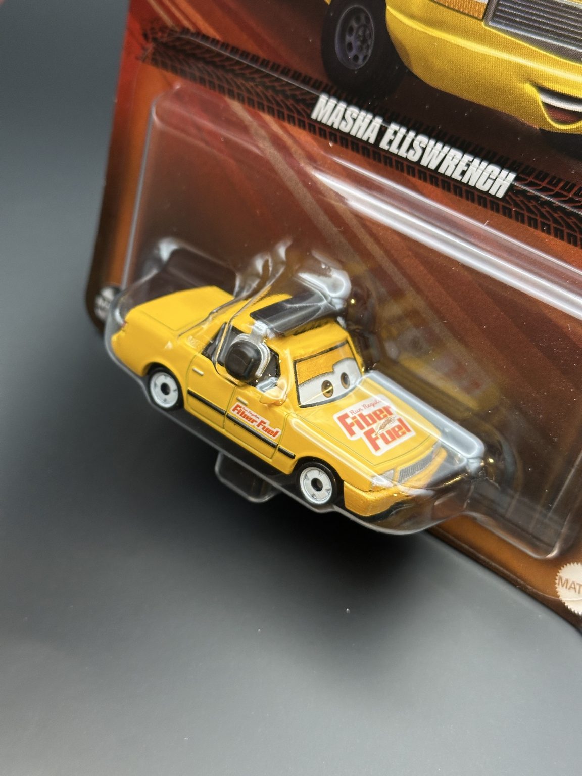 DISNEY PIXAR CARS - MASHA ELLSWRENCH - CARS - DIECAST