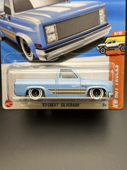 HOT WHEELS - 83 CHEVY SILVERADO (2025) - HW HOT TRUCKS 9/10