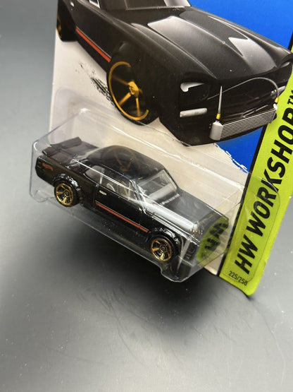 HOT WHEELS - NISSAN SKYLINE H/T 2000GT-X (2014) - HW WORKSHOP