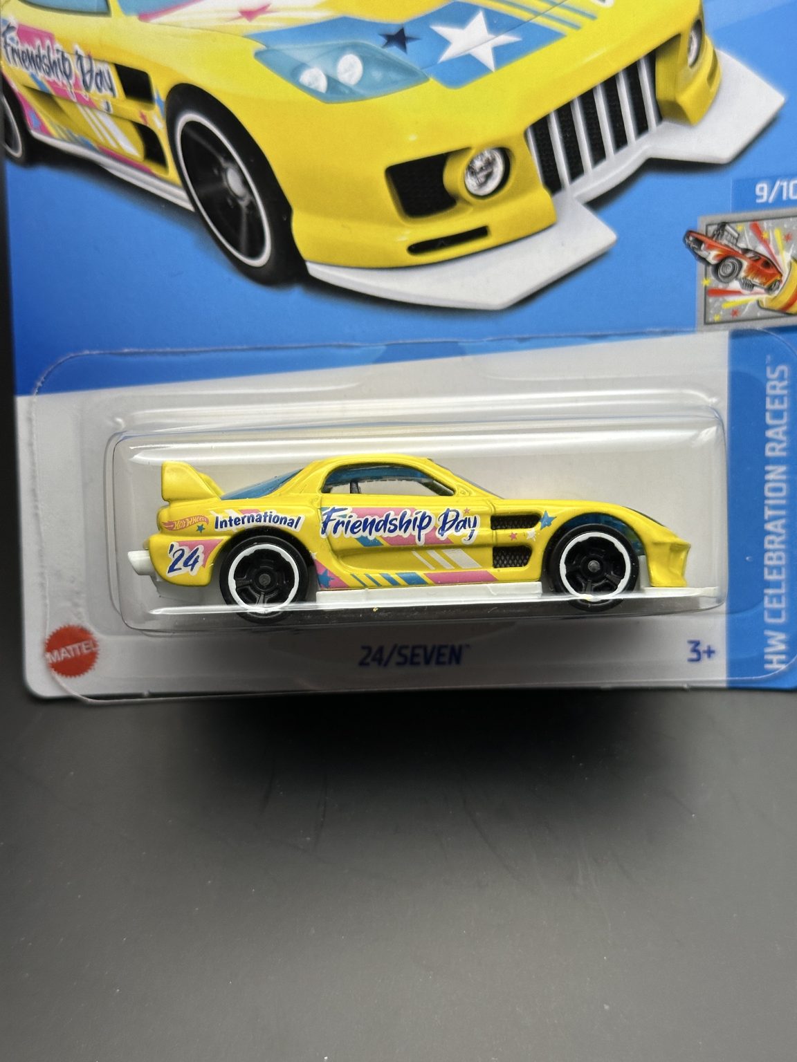 HOT WHEELS - 24 / SEVEN (2024) - HW CELEBRATION RACERS 9/10