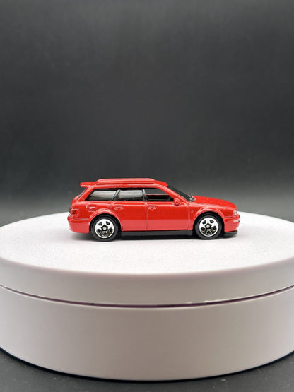 HOT WHEELS - 94 AUDI AVANT RS2 (2024) - FACTORY FRESH 9/10 (LOOSE)
