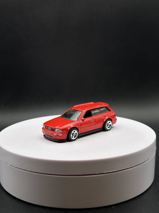 HOT WHEELS - 94 AUDI AVANT RS2 (2024) - FACTORY FRESH 9/10 (LOOSE)