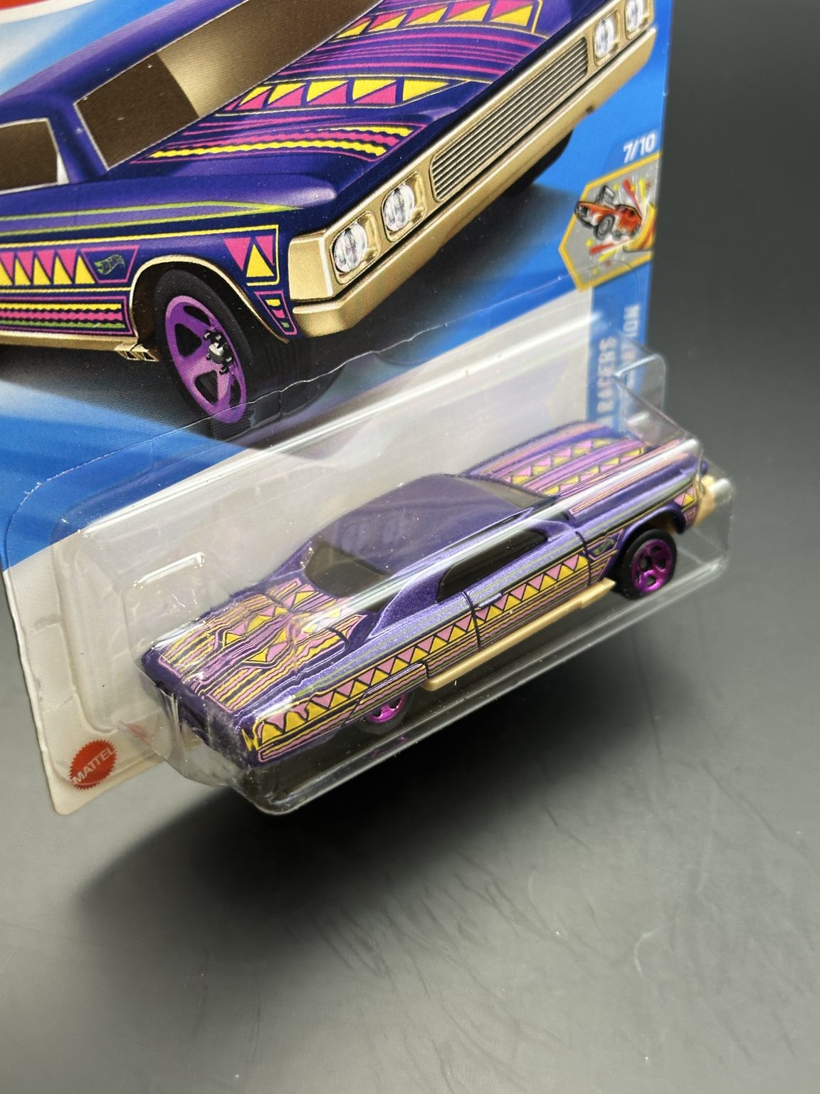 HOT WHEELS - LAYIN LOWRIDER (2025) - HW CELEBRATION RACERS 7/10