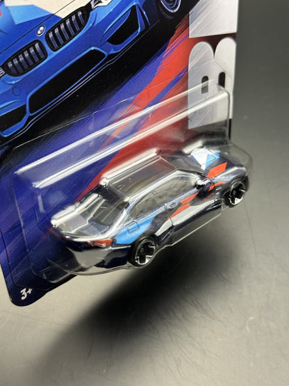 HOT WHEELS SILVER SERIES - BMW M4 (2025) - BMW SERIES 4/5