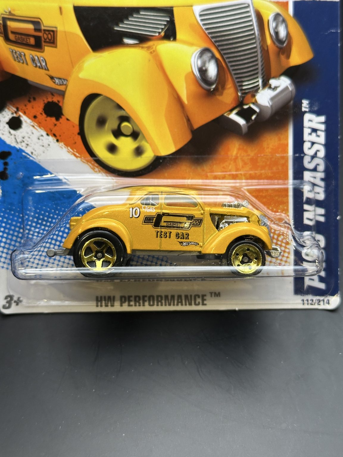HOT WHEELS - PASS N GASSER (2010) - HW PERFORMANCE 6/10