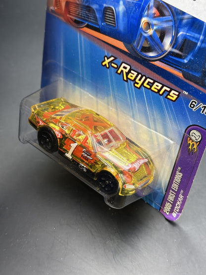 HOT WHEELS - STOCKAR (2005) - HW 2005 FIRST EDITION X RAYCERS 6/10