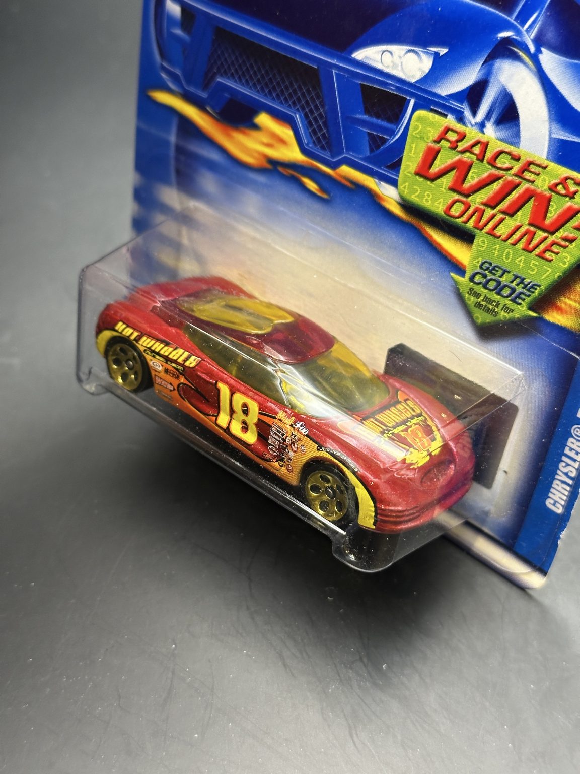 HOT WHEELS - CHRYSLER THUNDERBOLT (2002) - HW MAINLINE 136