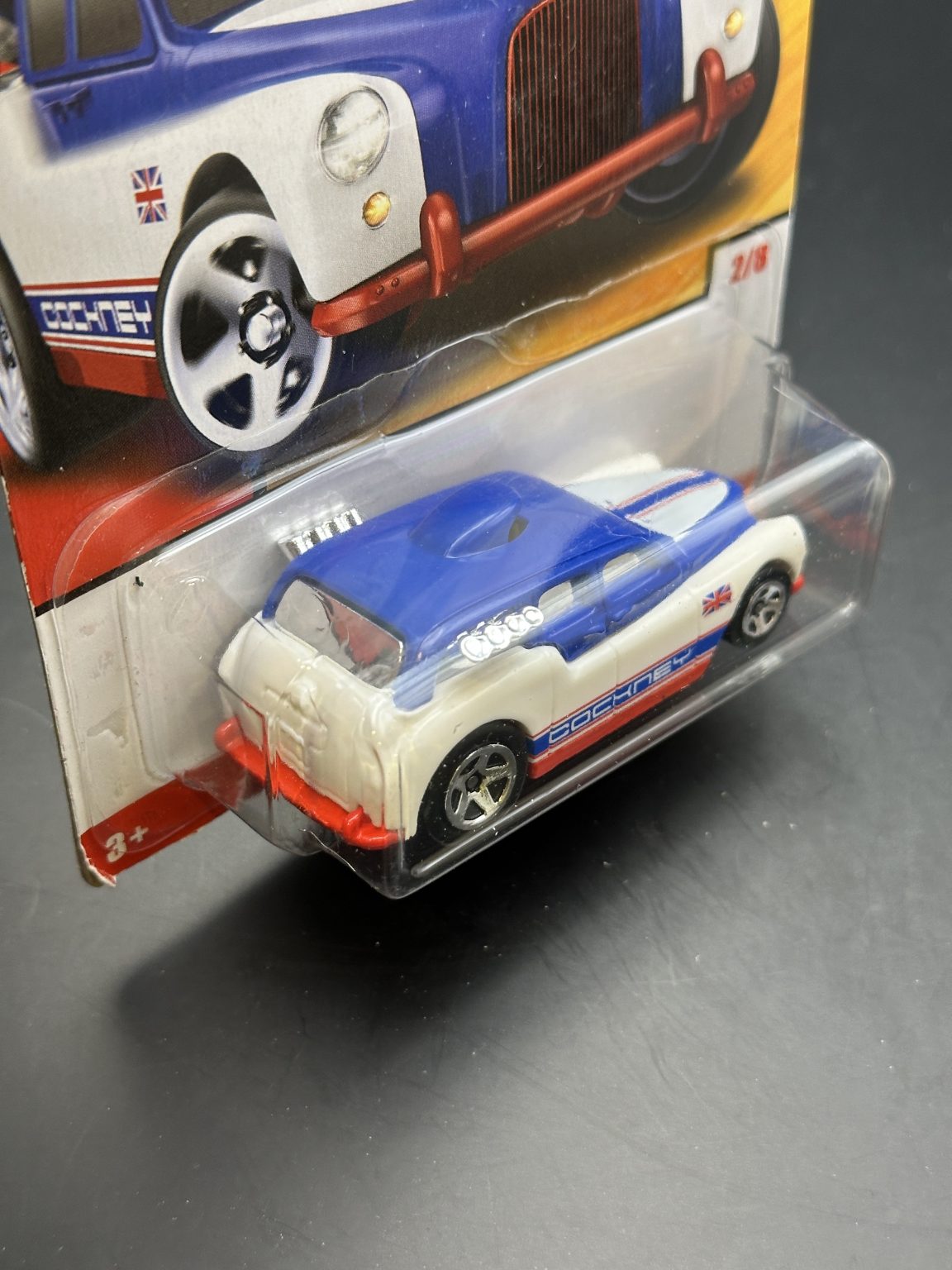HOT WHEELS - COCKNEY CAB II (2019) - HW THROWBACK SERIES 2 2/8