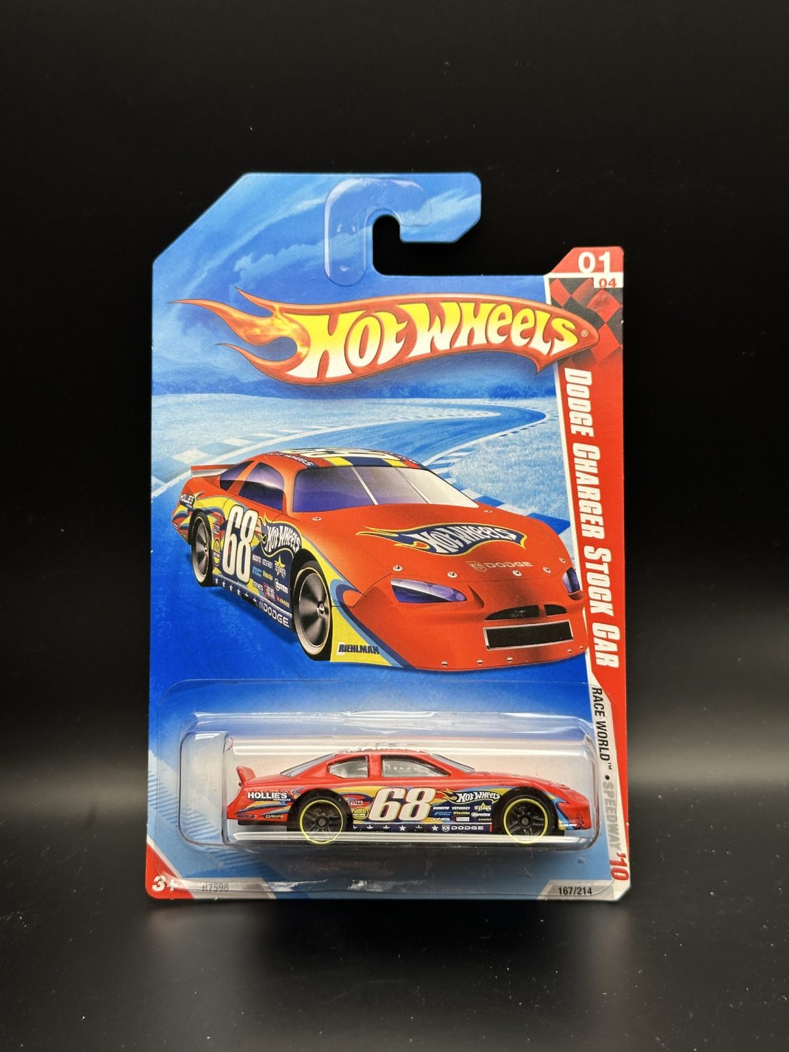 HOT WHEELS - DODGE CHARGER STOCK CAR (2010) - HW RACE WORLD SPEEDWAY 1/4