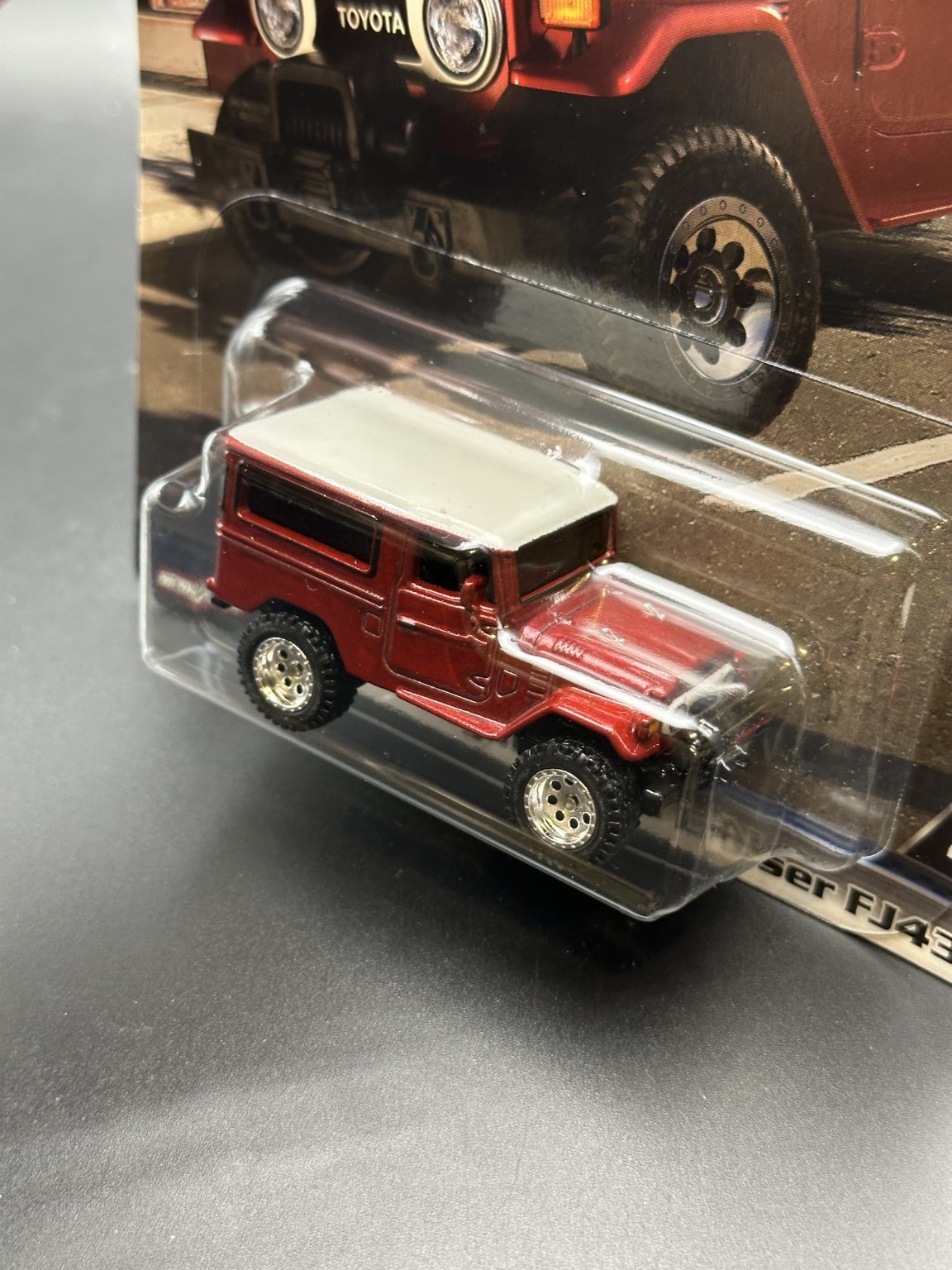 HOT WHEELS - TOYOTA LAND CRUISER FJ43 (2024) - MIX 3 - FAST & FURIOUS 4/5