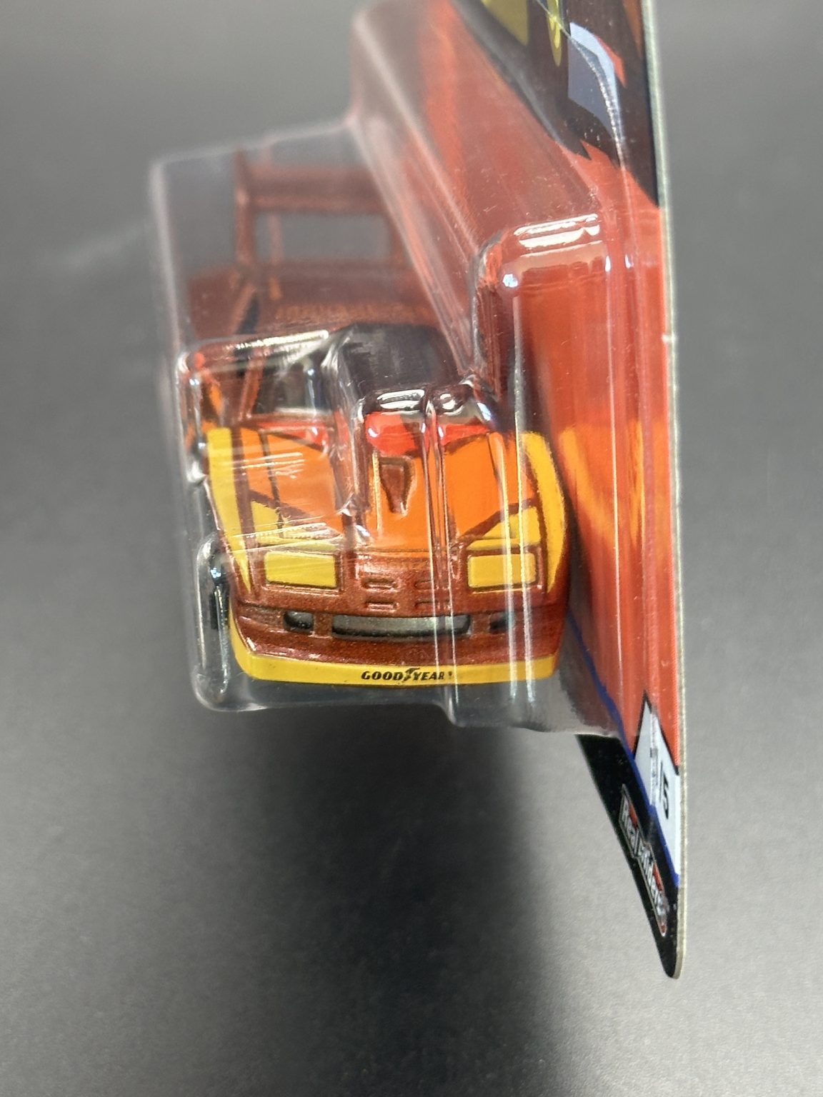 HOT WHEELS - 76 CHEVY MONZA (2019) - SUPER SILHOUETTES 1/5