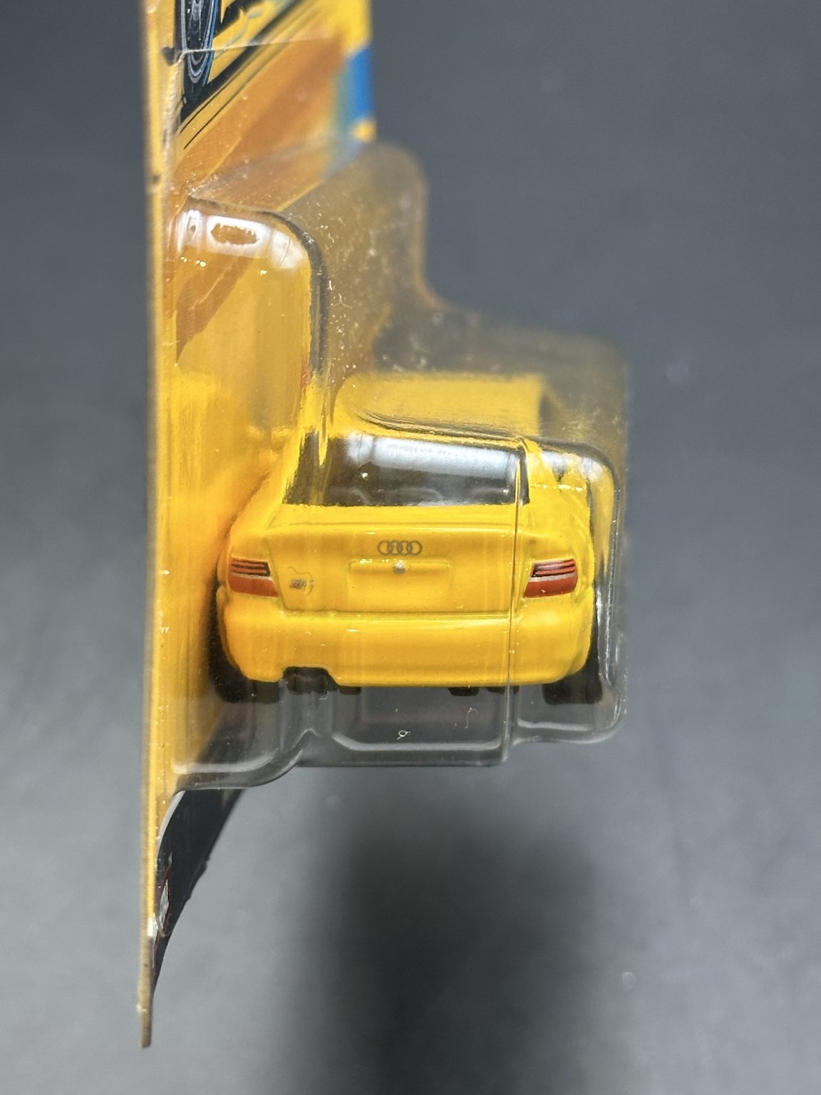 HOT WHEELS - AUDI S4 QUATTRO (2022) - CAR CULTURE - DEUTSCHLAND DESIGN 2/5