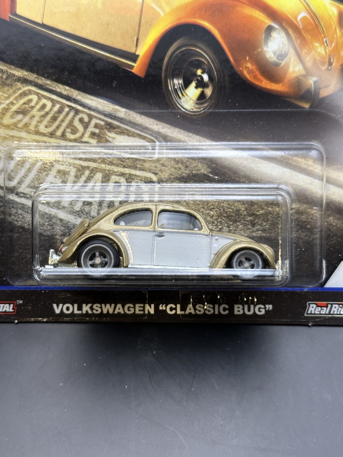 HOT WHEELS - VOLKSWAGEN CLASSIC BUG (2019) - CRUISE BOULEVARD 5/5