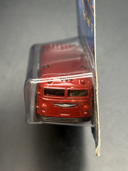 HOT WHEELS - SURFIN SCHOOL BUS (2005) - HW RED LINES 1/5