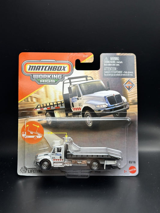 MATCHBOX WORKING RIGS - INTERNATIONAL DURASTAR 4400 - DIECAST