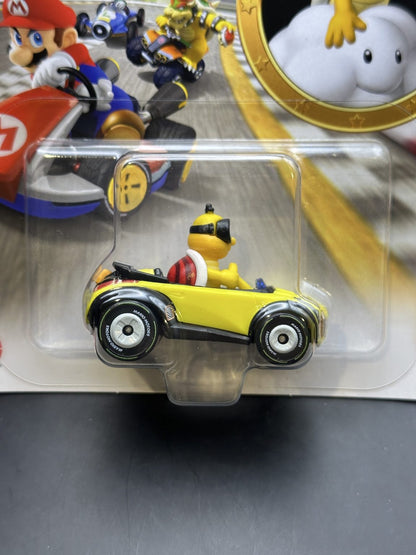 HOT WHEELS - LAKITU - SPORTS COUPE - MARIO KART
