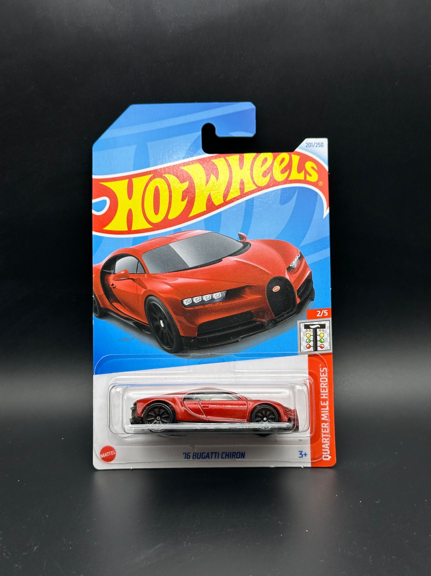 HOT WHEELS - 16 BUGATTI CHIRON (2024) - HW QUARTER MILE HEROES 2/5