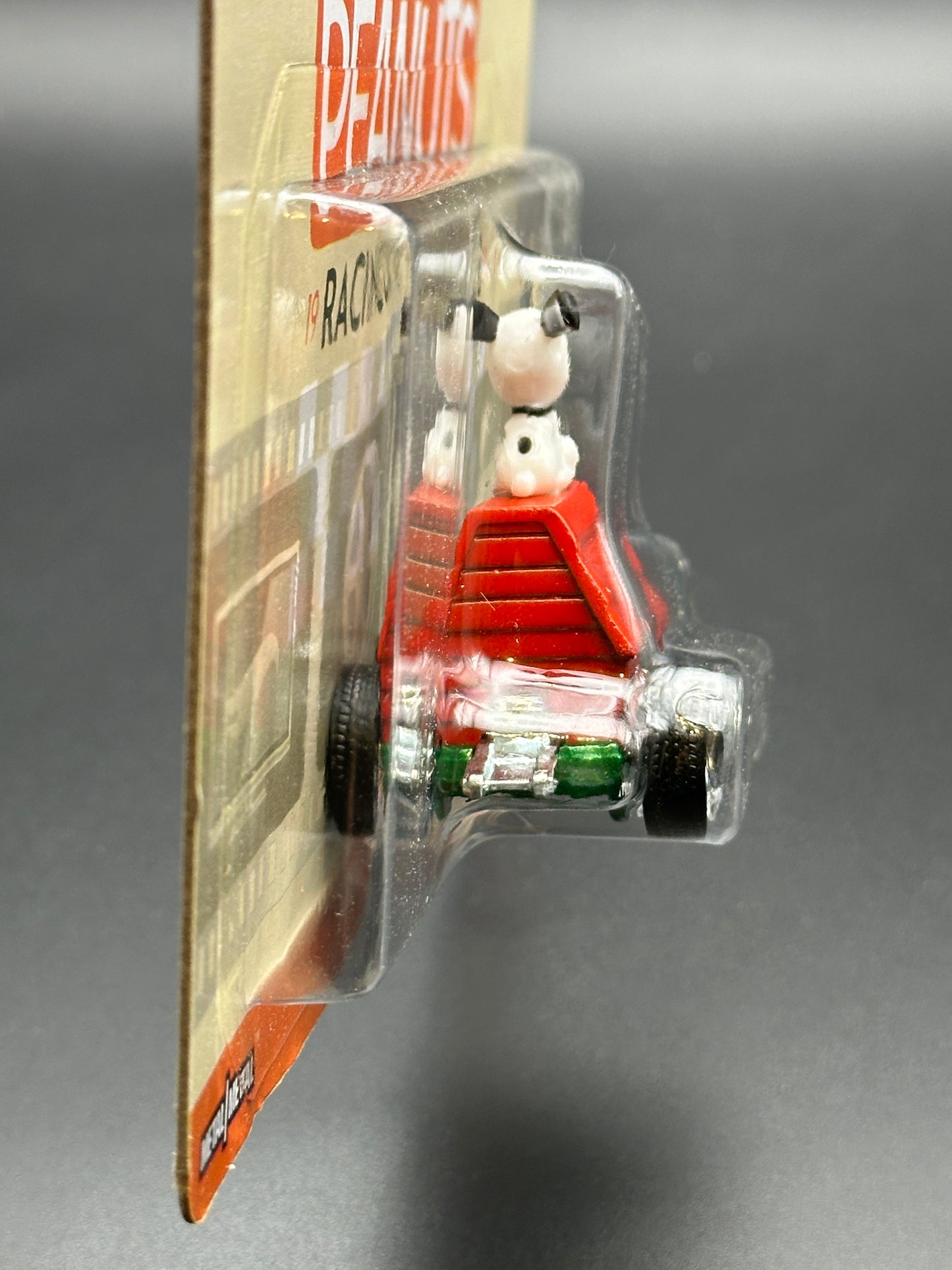 HOT WHEELS - SNOOPY - PEANUTS (2024) - MIX 2 - POP CULTURE