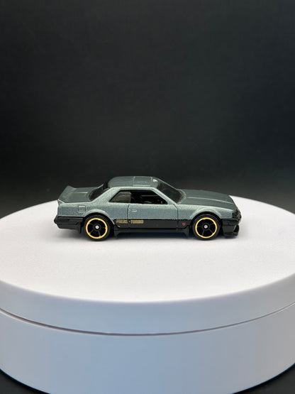 HOT WHEELS - 82 NISSAN SKYLINE KDR30 (2018) - FACTORY FRESH 10/10 - LOOSE
