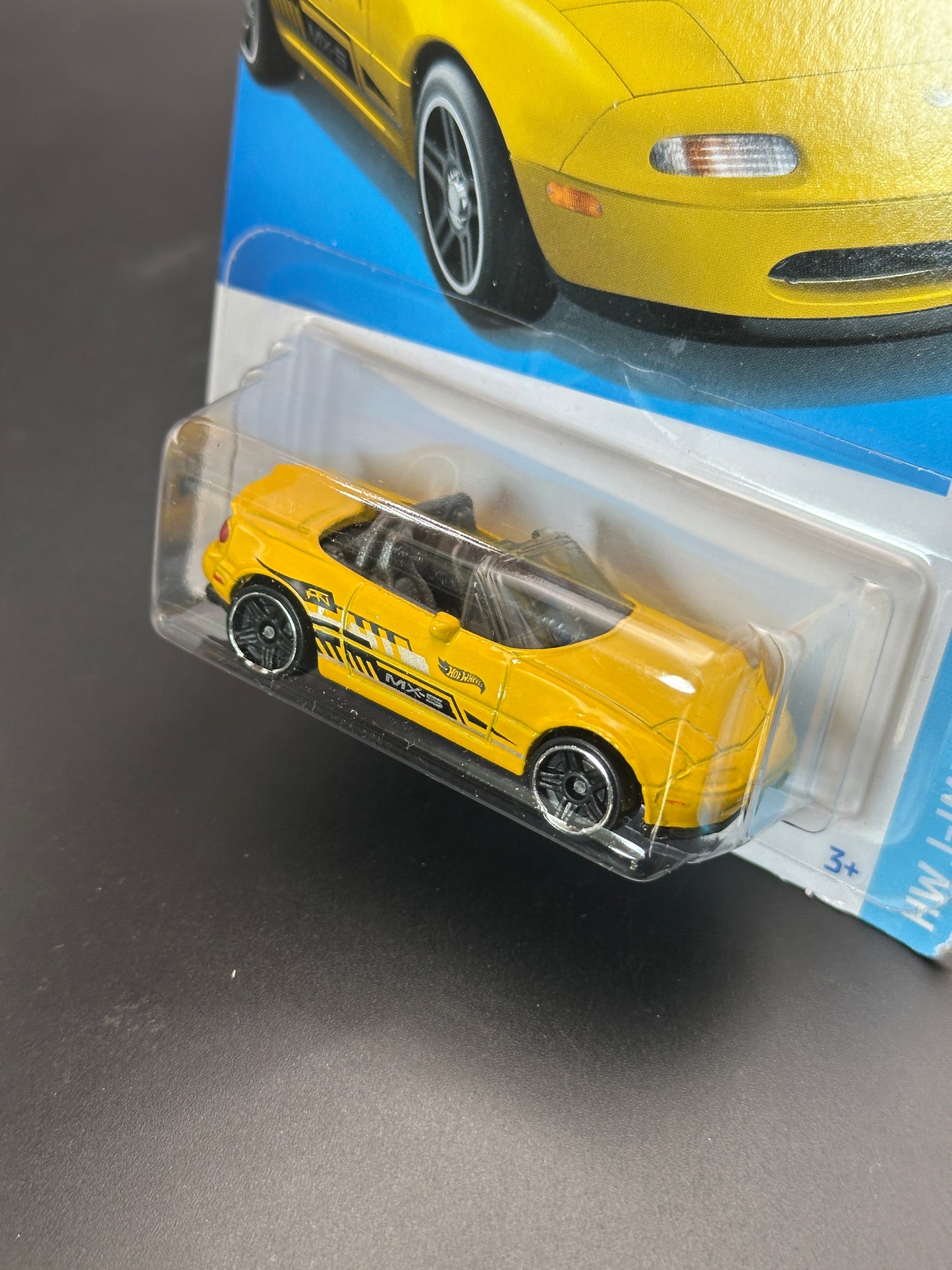 HOT WHEELS - 91 MAZDA MX5 MIATA (2024) - HW J IMPORTS 6/10