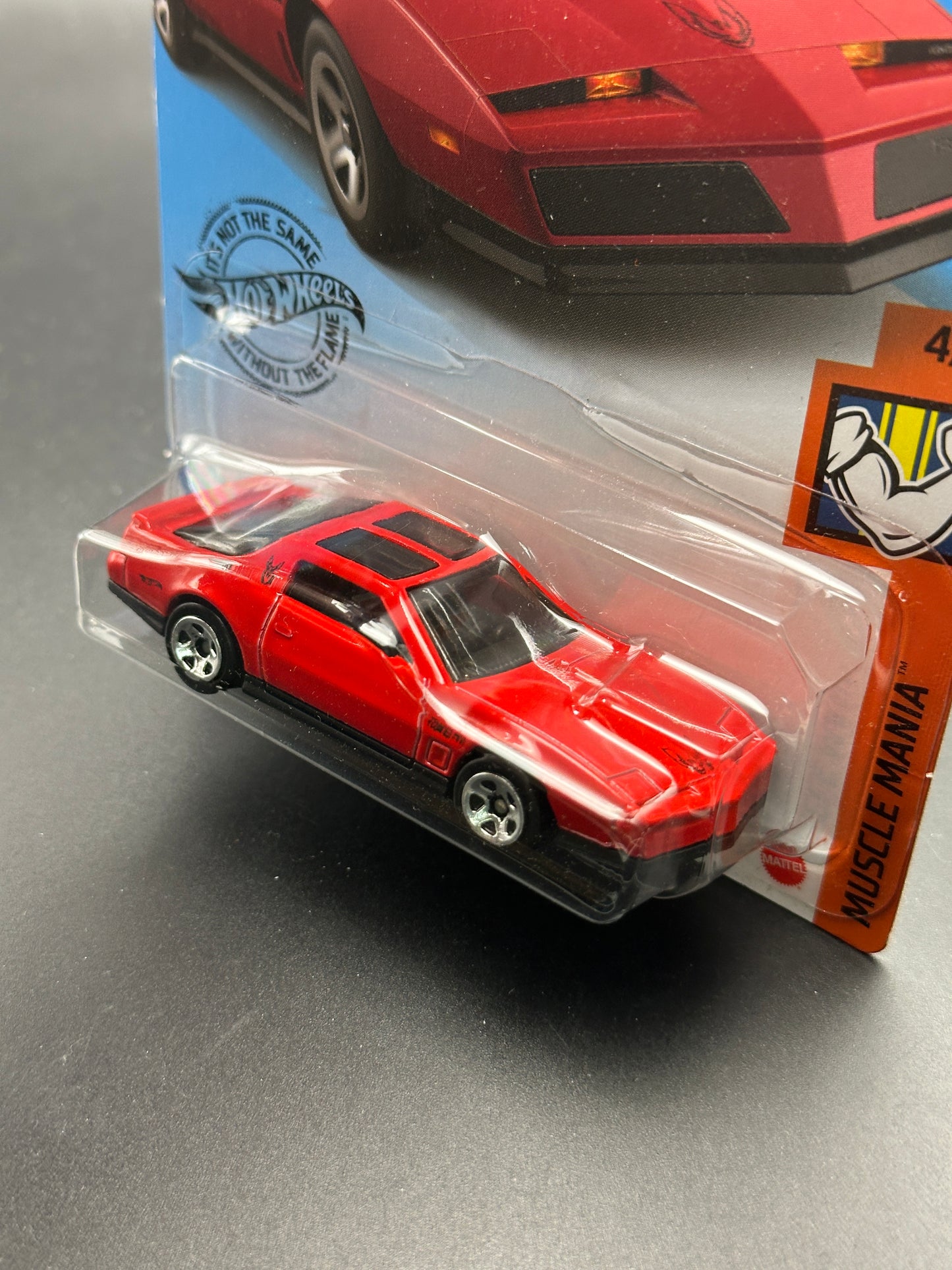 HOT WHEELS - 84 PONTIAC FIREBIRD (2020) - HW MUSCLE MANIA 4/10