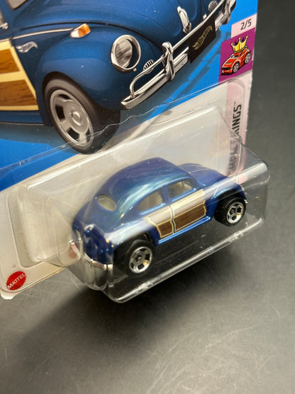 HOT WHEELS - VOLKSWAGEN BEETLE (2022) - HW COMPACT KINGS 2/5