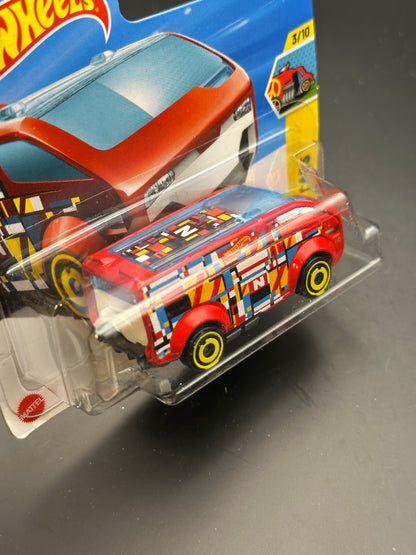 HOT WHEELS - THE VANSTER (2025) - HW ART CARS 3/10