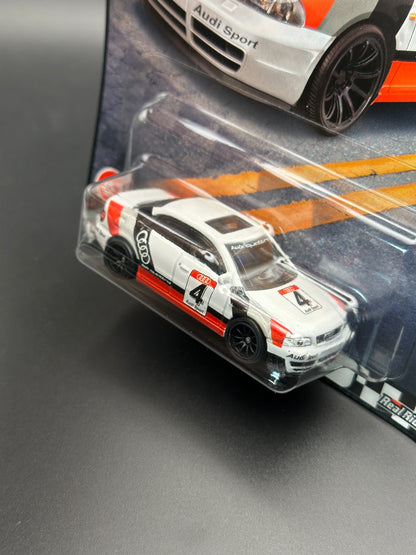 HOT WHEELS - AUDI S4 QUATTRO (2023) - HW BOULEVARD #81