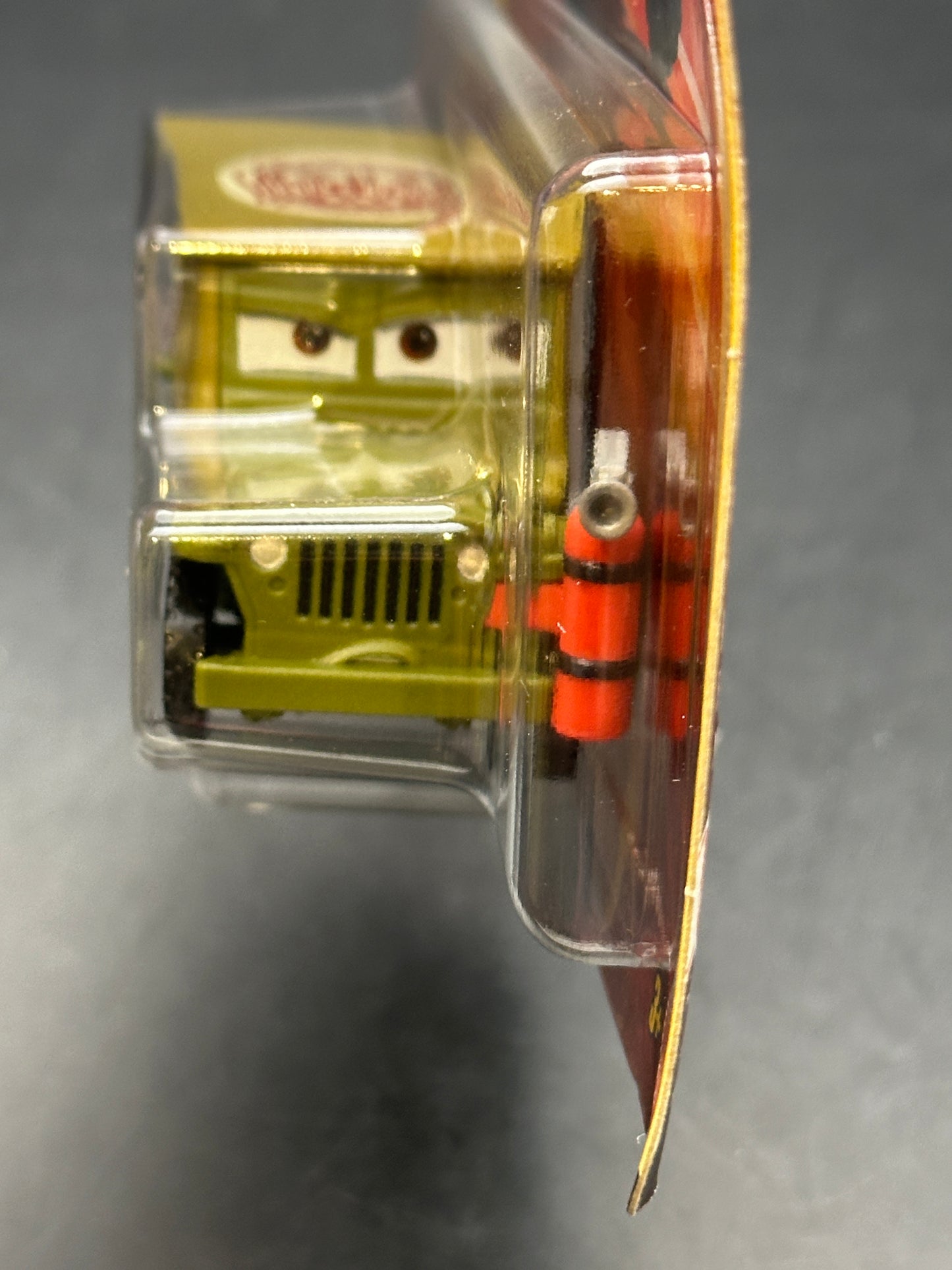 DISNEY PIXAR CARS - SARGE - RADIATOR SPRINGS RACE AND RESCUE CARS - DIECAST