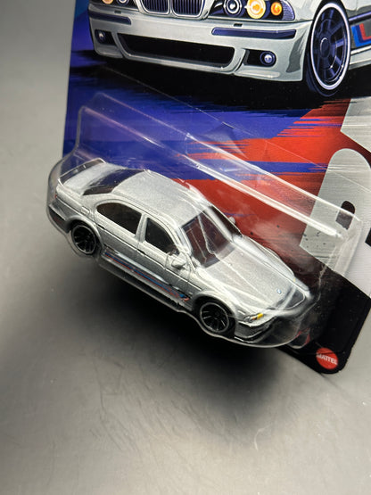 HOT WHEELS SILVER SERIES - 2001 BMW M5 (2025) - BMW SERIES 5/5
