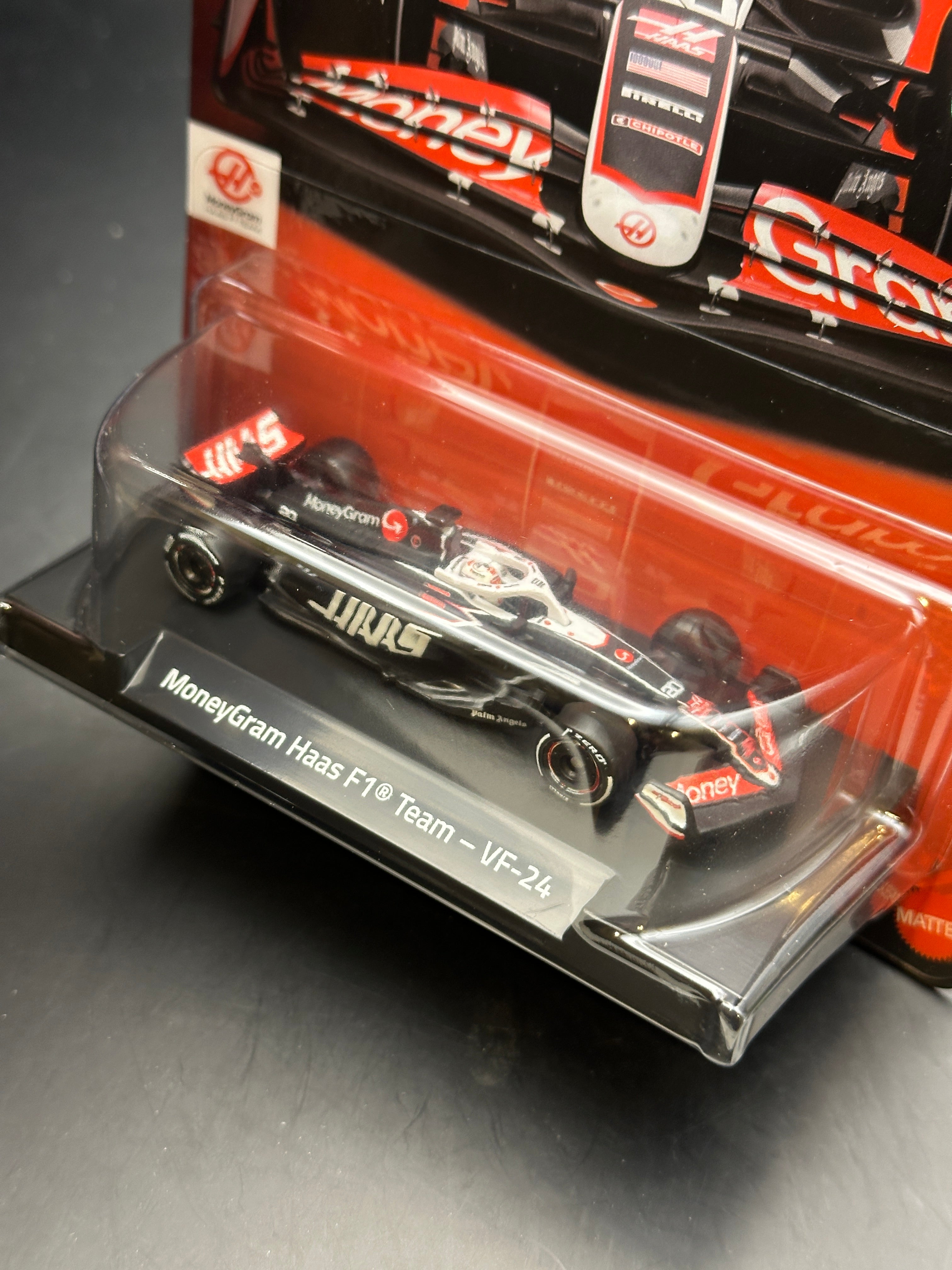 ホットウィール F1 HASS VF-24 (#20) Hot Wheels F1 Series: MoneyGram Haas F1 Team VF-24 Car #20