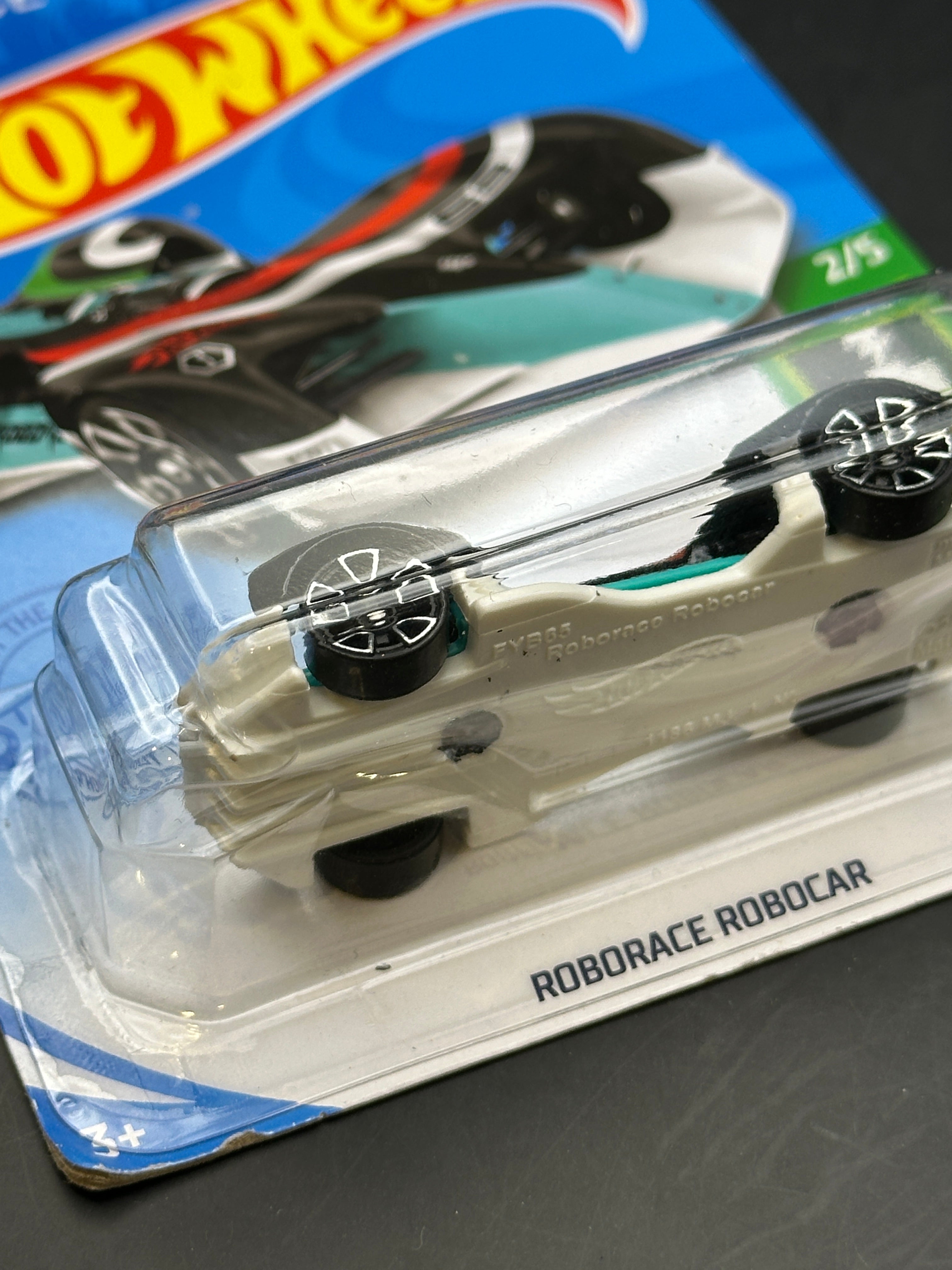 HOT WHEELS - ROBORACE ROBOCAR (2021) - HW GREEN SPEED 2/5