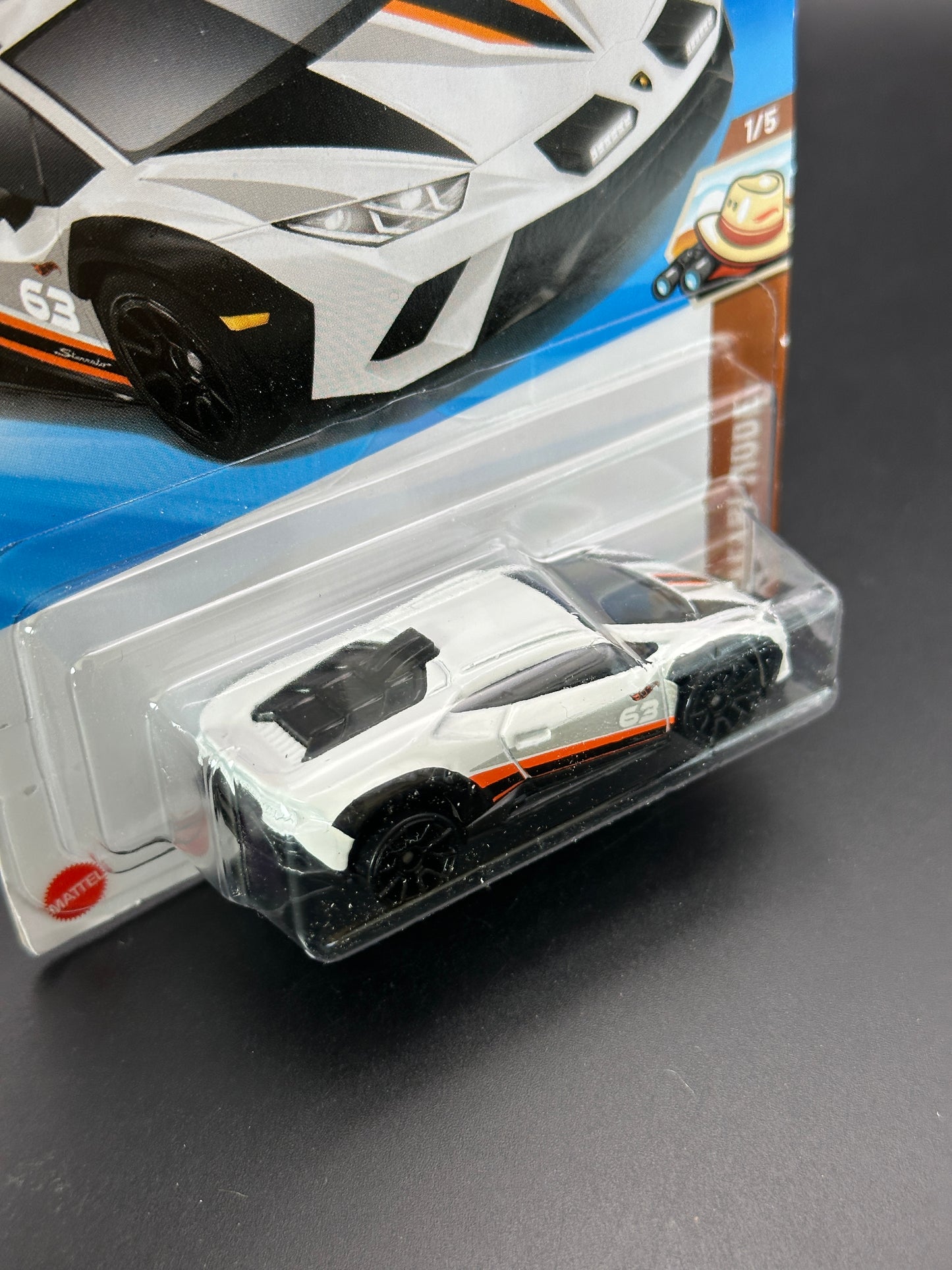 HOT WHEELS - LAMBORGHINI HURACAN STERRATO (2025) - HW SAFARI MODE 1/5