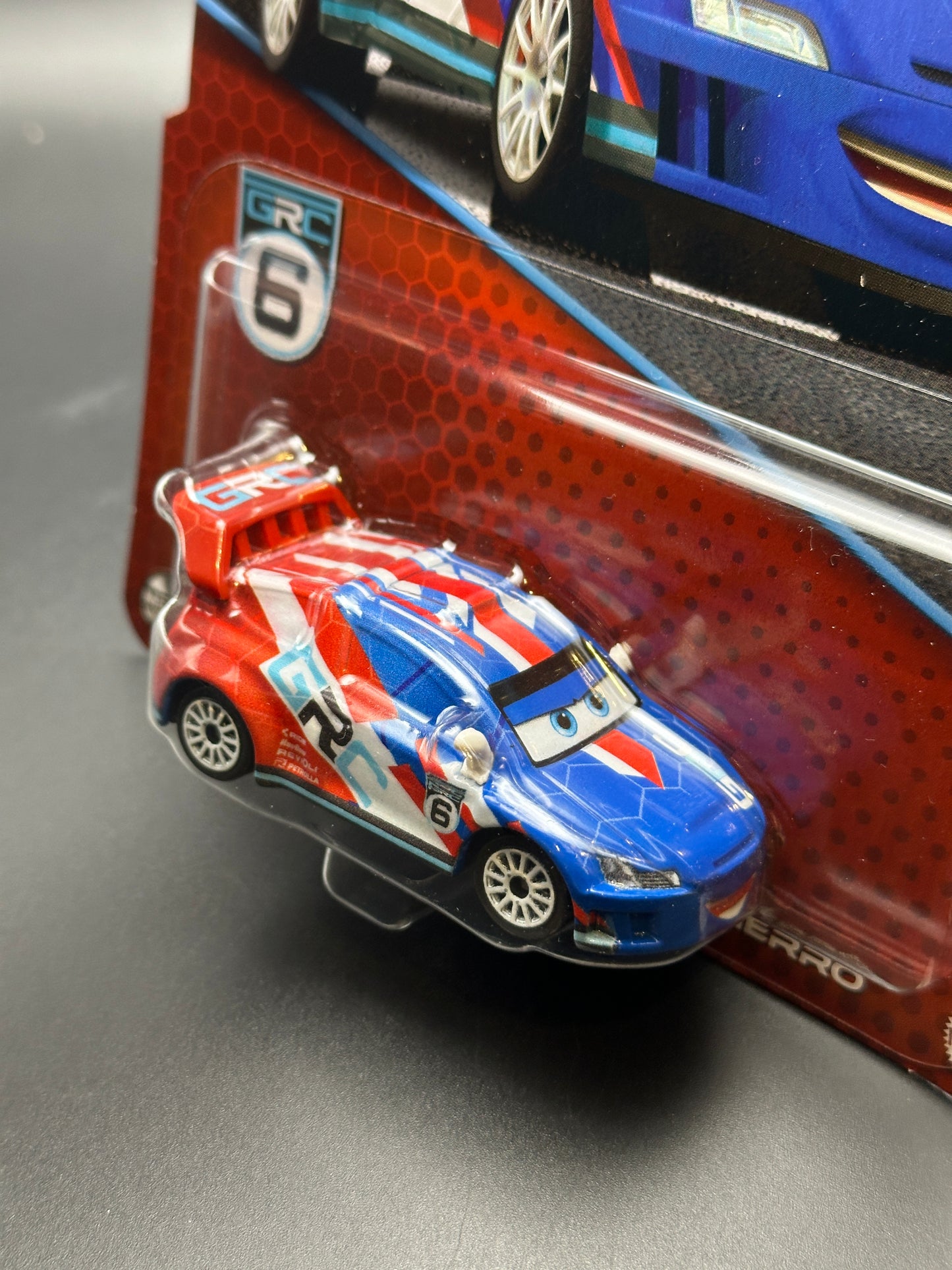 DISNEY PIXAR CARS - RAOUL CAROULE - GRC - CARS - DIECAST