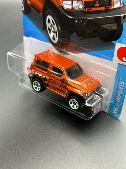 HOT WHEELS - MITSUBISHI PAJERO EVOLUTION (2024) - HW J-IMPORTS 8/10