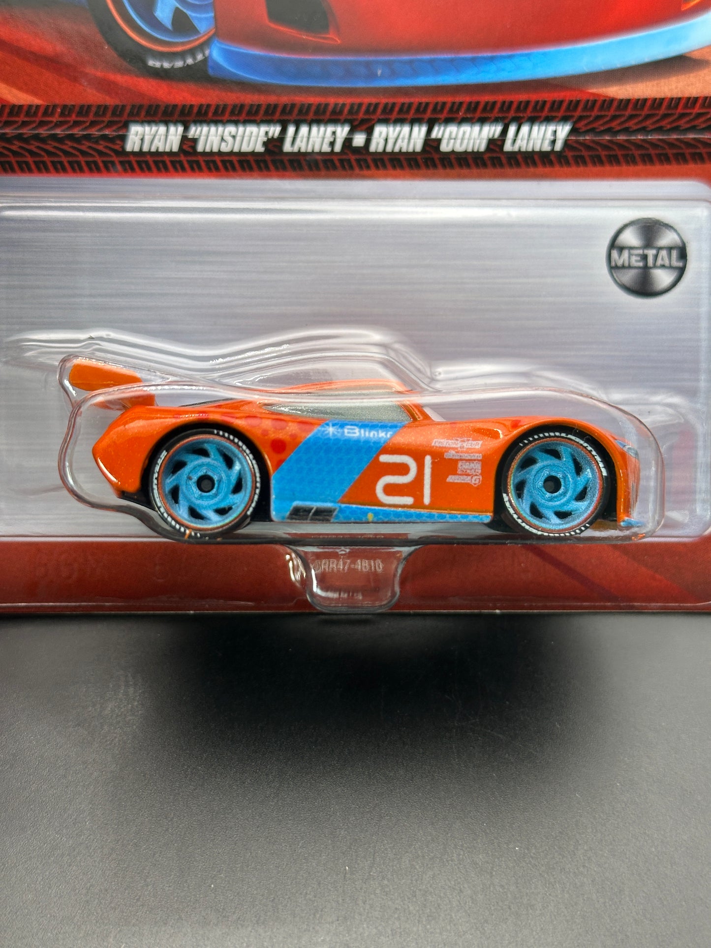 DISNEY PIXAR CARS - RYAN INSIDE LANEY - CARS - DIECAST