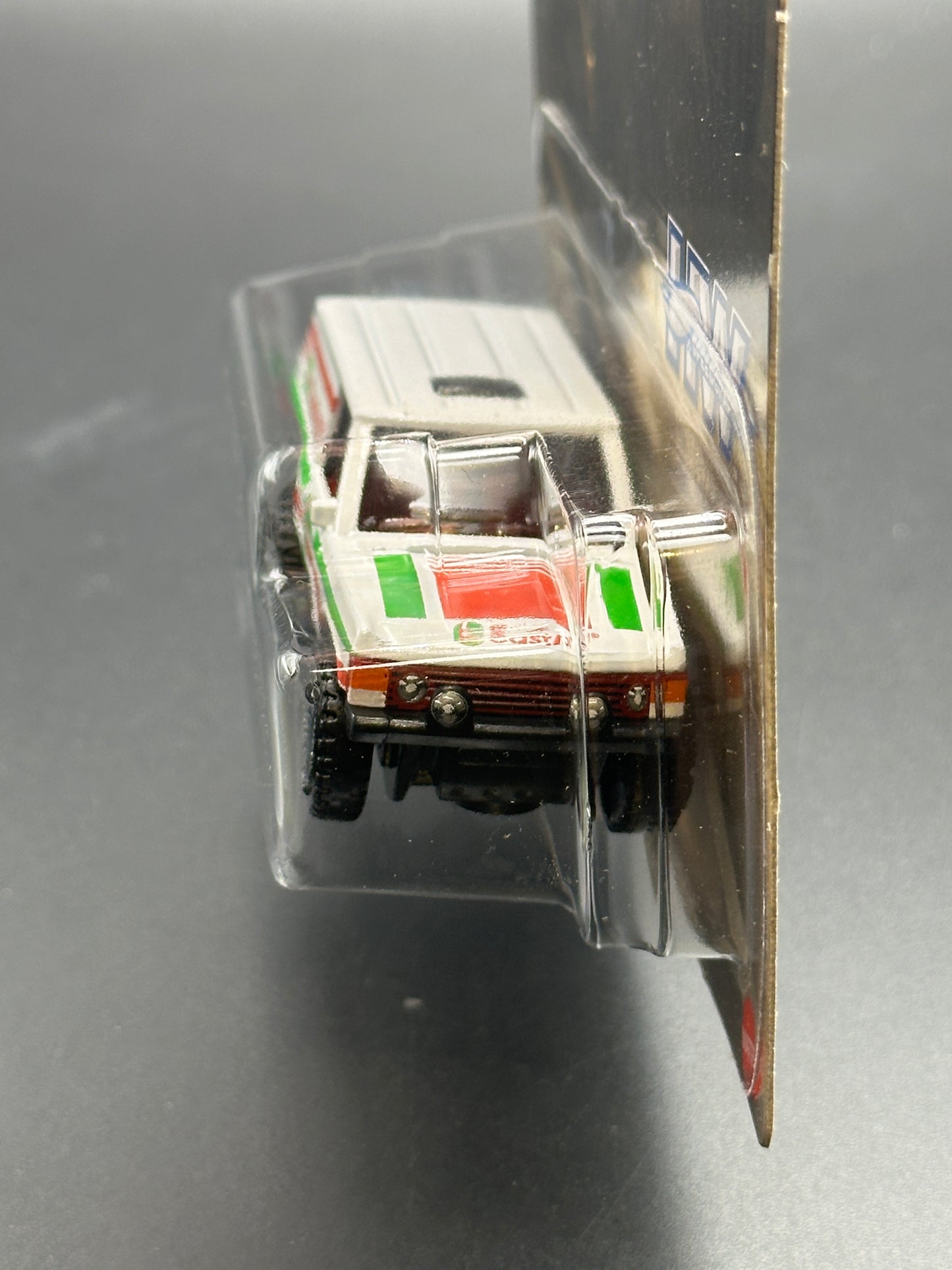 HOT WHEELS - RANGE ROVER CLASSIC (2024) - HW SPEED GRAPHICS SERIES 2/5