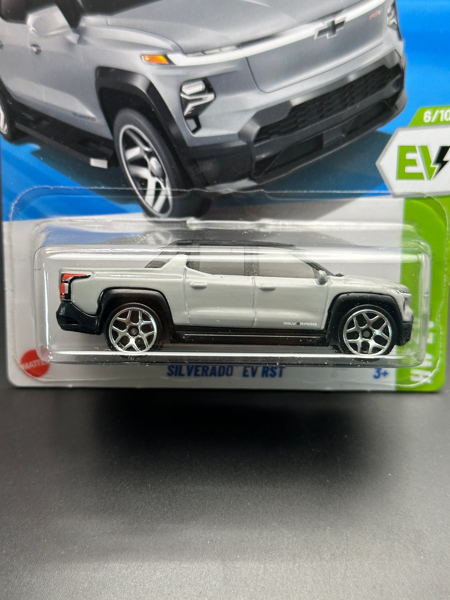 HOT WHEELS - SILVERADO EV RST (2025) - HW EV 6/10