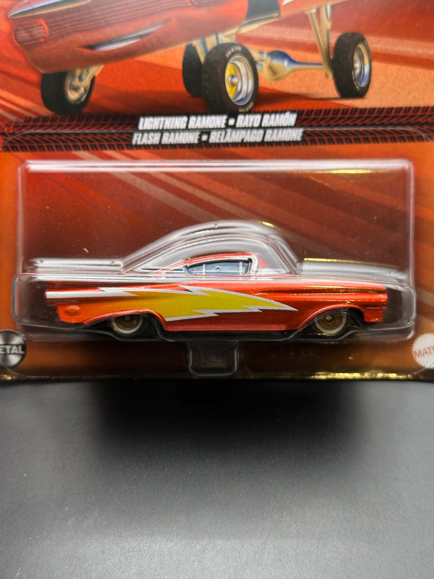 DISNEY PIXAR CARS - LIGHTNING RAMONE - CARS - DIECAST