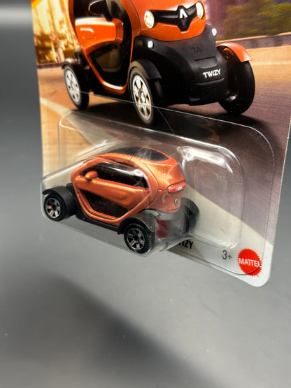 MATCHBOX - 2022 RENAULT TWIZY - MATCHBOX DIECAST 33/125