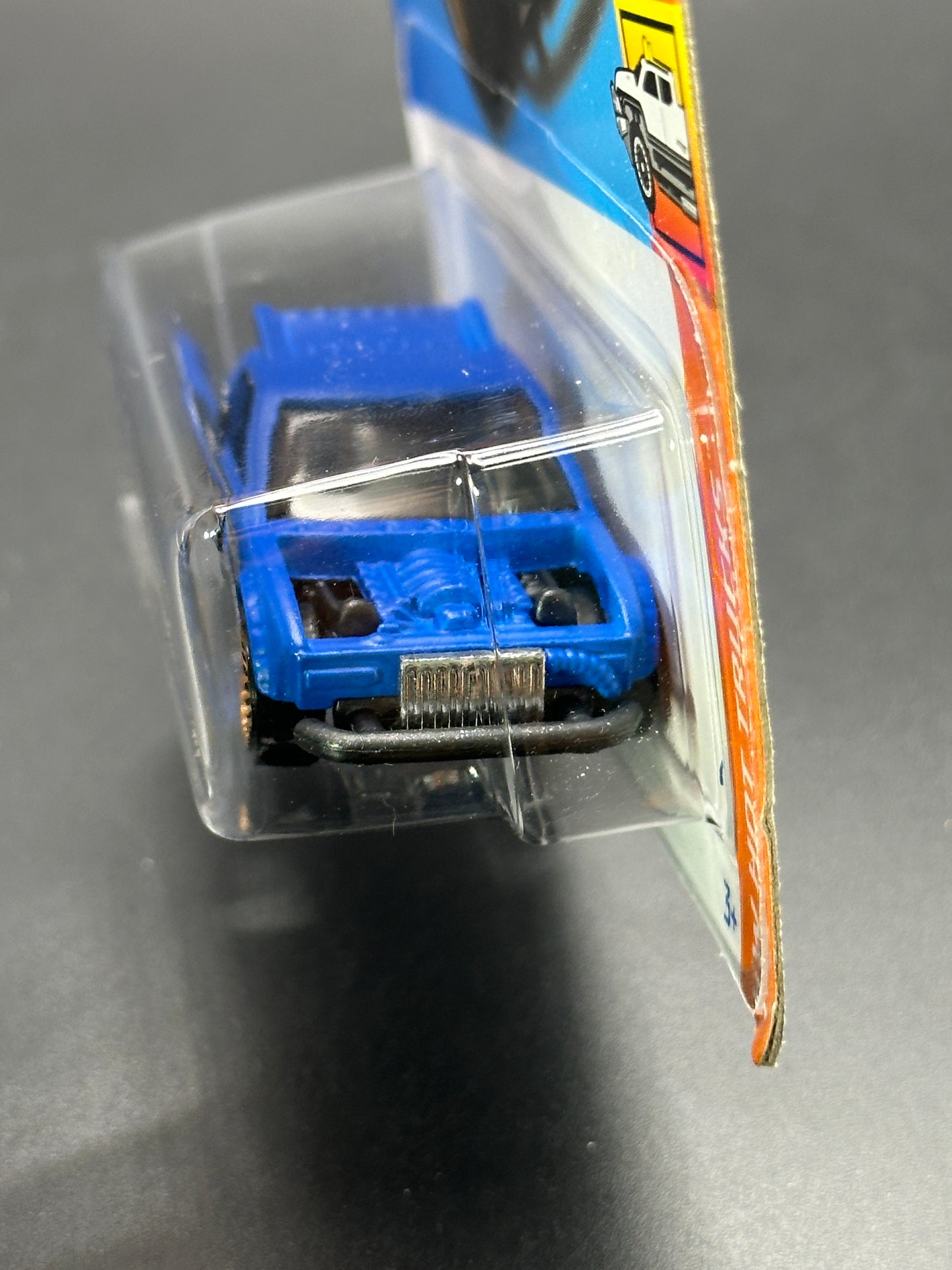 HOT WHEELS - LIMITED GRIP (2023) - HW HOT TRUCKS 6/10