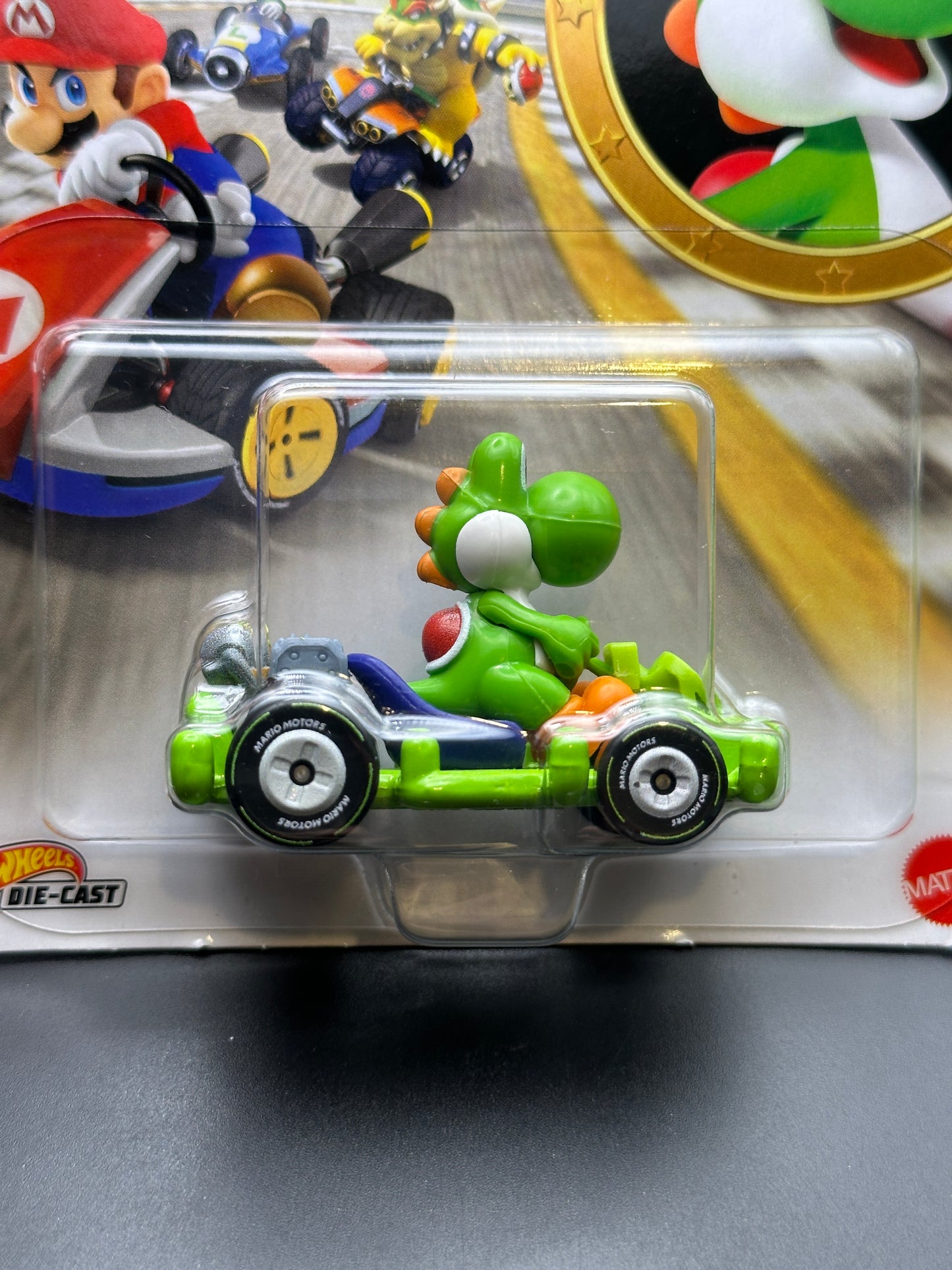 HOT WHEELS - YOSHI - PIPE FRAME - MARIO KART
