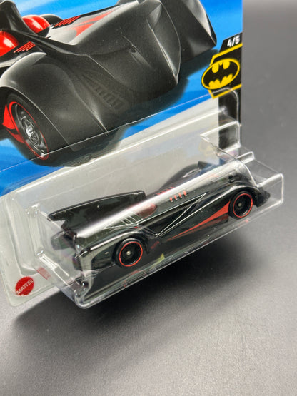 HOT WHEELS - BATMOBILE (2025) - HW BATMAN 4/5